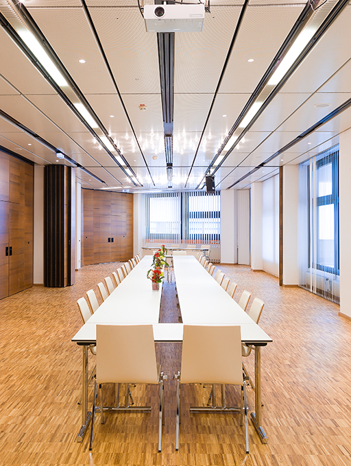 Photo: Meeting room Level 1 U-shaped seating