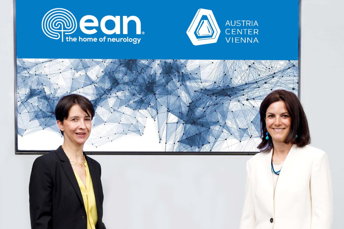 Foto: Online Kongress EAN mit den Personen Anja Sander und Susanne Baumann-Söllner im Austria Center Vienna
